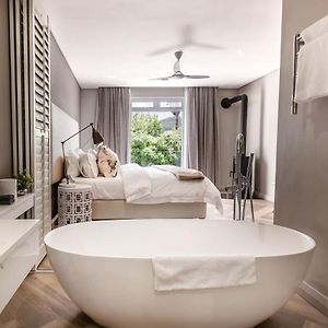 Luxury King or Twin Room Mountain View